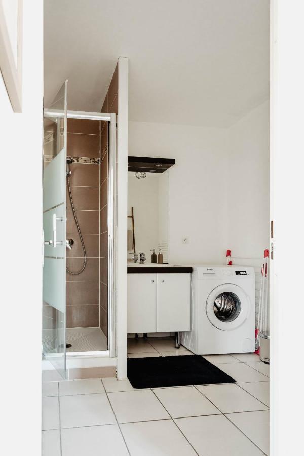T2 Haut Standing Parking privé Wi-Fi TV Netflix Valenciennes Exteriör bild